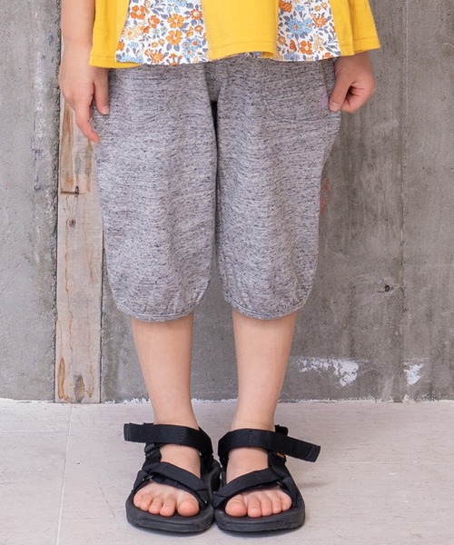 RAGMART（ラグマート）の「カットソーパンツ6分丈（その他パンツ・キッズ・イエロー/グレー/ブルー・110cm/120cm/100cm/130cm）」の2枚目の写真