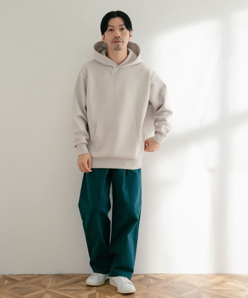 ITEMS URBANRESEARCH(アイテムズ アーバンリサーチ)の「TRストレッチダンボール プルオーバーパーカー(パーカー・メンズ・グレー系その他/ネイビー/グレー・LARGE/MEDIUM)」の6枚目の写真