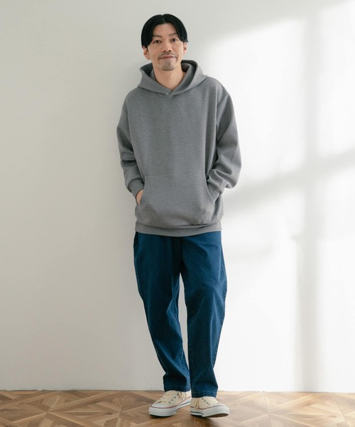 ITEMS URBANRESEARCH(アイテムズ アーバンリサーチ)の「TRストレッチダンボール プルオーバーパーカー(パーカー・メンズ・グレー系その他/ネイビー/グレー・LARGE/MEDIUM)」の19枚目の写真