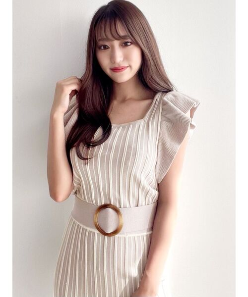 RESEXXY（リゼクシー）の「ラッフルデザインニットワンピース（ワンピース・レディース・ブラック/ベージュ/アイボリー・FREE）」の11枚目の写真