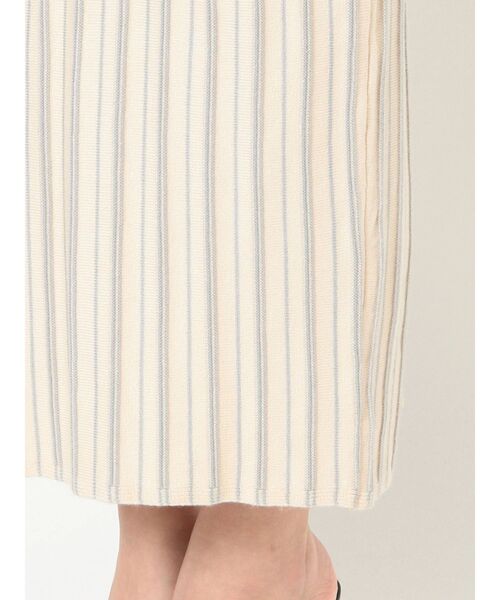 RESEXXY（リゼクシー）の「ラッフルデザインニットワンピース（ワンピース・レディース・ブラック/ベージュ/アイボリー・FREE）」の12枚目の写真