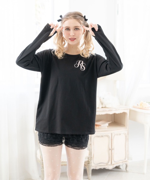 DearMyLoveRose(ディアマイラブローズ)の「オリジナル柄指穴チュニックロンT(Tシャツ/カットソー・レディース・ベビーピンク/ダークブラック/ブラック/ホワイト×ホワイト/ブラック×ホワイト・FREE)」の4枚目の写真