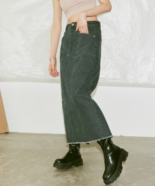Happy John(ハッピージョン)の「fringe denim skirt/フリンジデニムスカート(デニムスカート・レディース・チャコールグレー/サックスブルー・SMALL/MEDIUM)」の4枚目の写真