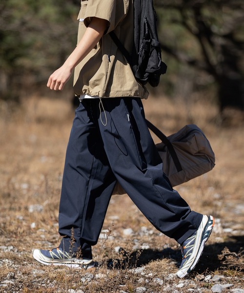 HOOK（フック）の「【HOOK】軽量素材ストレートパンツ（その他パンツ・メンズ・ネイビー/ベージュ・XXL/XL/M/L）」の3枚目の写真