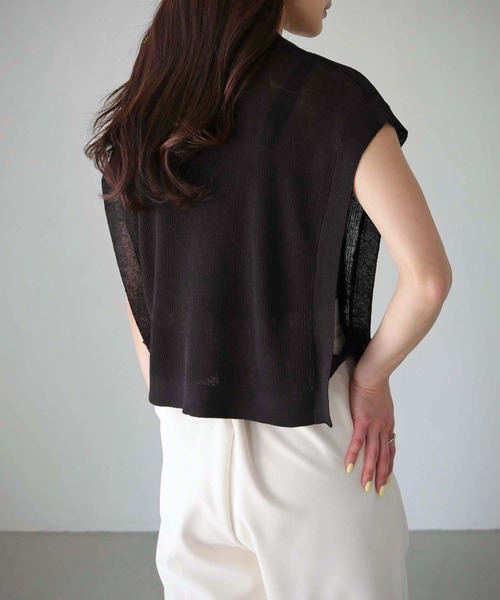 cheriella（シェリエラ）の「【cheriella】WEB限定シアーハーフジップショートニット（ニット/セーター・レディース・ブラック/カーキ/アイボリー・M）」の5枚目の写真