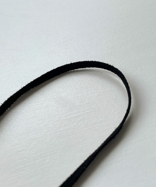 CANAL JEAN（キャナルジーン）の「Pt　フェイクスウェードチョーカー（チョーカー・レディース・シルバー・ONE SIZE）」の7枚目の写真