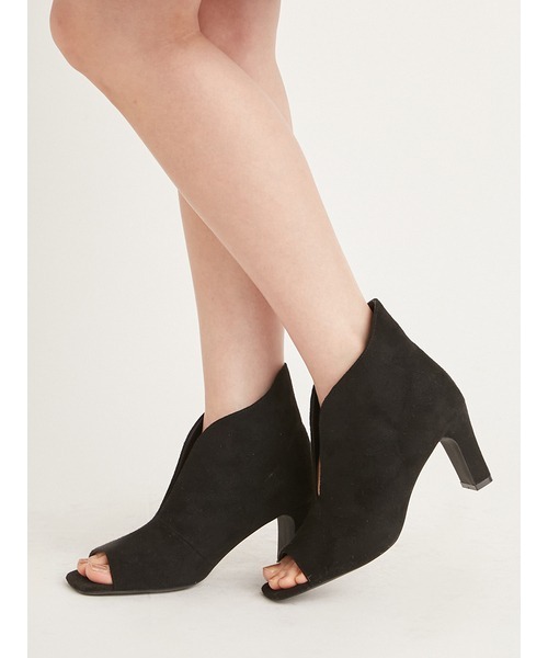 SNIDEL（スナイデル）の「オープントゥスリットブーティ