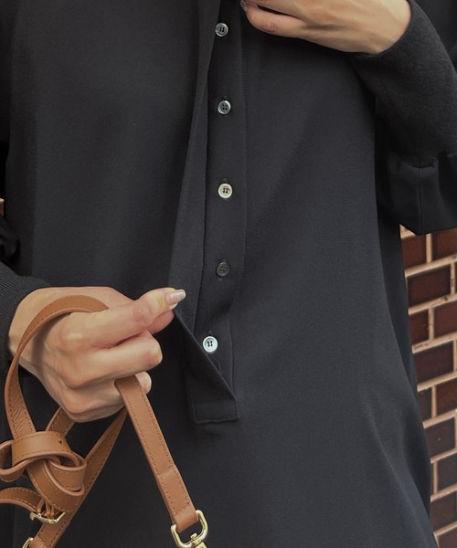 audrey and john wad（オードリーアンドジョンワッド）の「【Audrey and John Wad】リブ付ラグランスリーブロングワンピース（ワンピース・レディース・ホワイト/グレイッシュベージュ/ブラック/ブルー・FREE）」の20枚目の写真