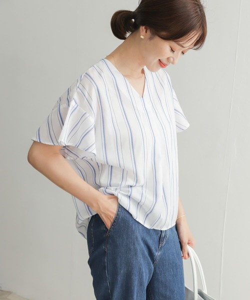 URBAN RESEARCH DOORS（アーバンリサーチドアーズ）の「『UR TECH Smart Linen Touch』ストライプフレアスリーブブラウス（シャツ/ブラウス・レディース・グリーン/ブルー・MEDIUM）」の15枚目の写真