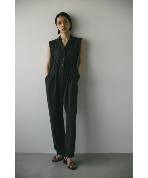 STYLEMIXER(スタイルミキサー)の「パネルスリーブオールインワン(つなぎ/オールインワン・レディース・ベージュ/チャコールグレー・SMALL/MEDIUM)」の3枚目の写真