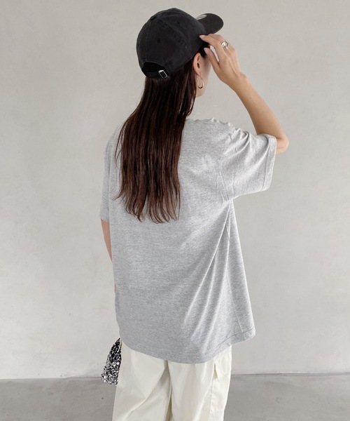 MYMOOD.(マイムード)の「5.6オンス ハイグレードコットン オーバーサイズTシャツ(Tシャツ/カットソー・レディース・ホワイト/ブラック/グレー/チャコールグレー・M/L)」の21枚目の写真