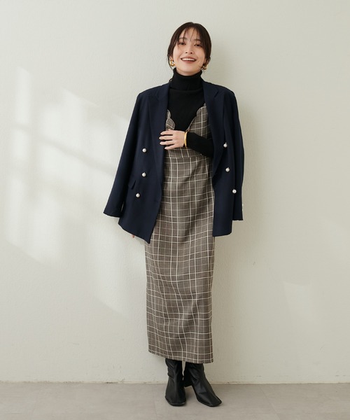 natural couture(ナチュラルクチュール)の「スカラップ刺繍キャミワンピース(ワンピース・レディース・ライトベージュ/ブラック/ドット/その他1/その他2/その他3・FREE)」の7枚目の写真