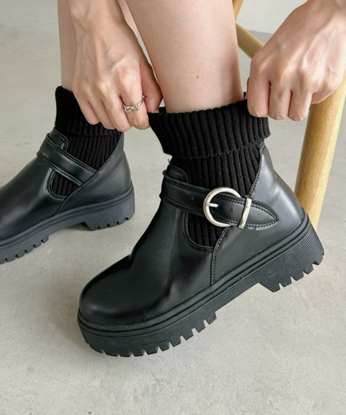 Loueme（ルエム）の「ニットドッキングベルトソックスブーツ（ブーツ・レディース・アイボリー/ブラック・23.5cm/24.5cm/22.5cm）」の5枚目の写真