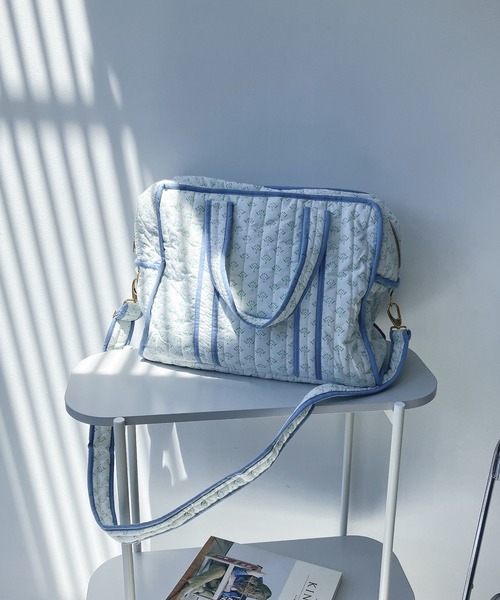 AS KNOW AS plus（アズノゥアズプラス）の「インドプリントキルトボストンバッグ（ボストンバッグ・レディース・ライトピンク/ホワイト系/グレー系/ターコイズブルー系/ブルー系/ピンク系・FREE）」の15枚目の写真