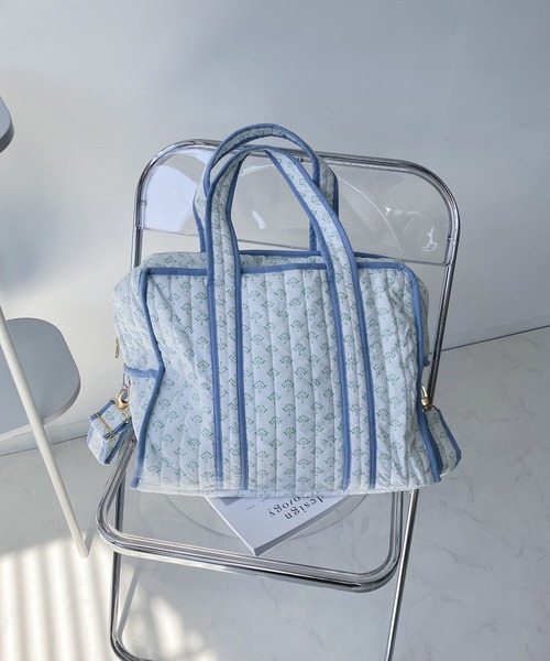 AS KNOW AS plus（アズノゥアズプラス）の「インドプリントキルトボストンバッグ（ボストンバッグ・レディース・ライトピンク/ホワイト系/グレー系/ターコイズブルー系/ブルー系/ピンク系・FREE）」の7枚目の写真