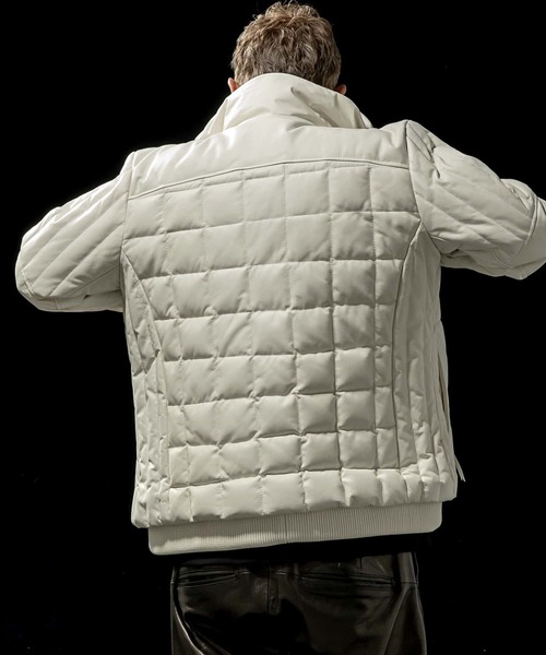 C DIEM（カルペディエム）の「C DIEM(カルペディエム)Leather Square Quilt Down Jacket /スクエアキルトレザーダウンジャケット（ダウンジャケット/コート・メンズ・ブラック/ホワイト・M/L）」の4枚目の写真