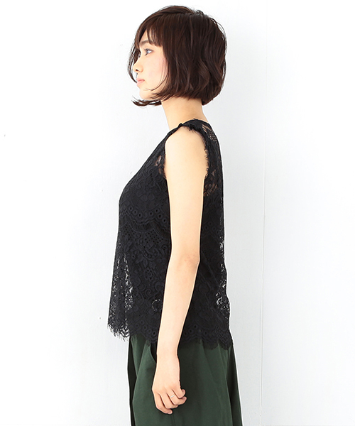 Ray BEAMS（レイビームス）の「Ray BEAMS / レース クルーネック ノースリーブ プルオーバー（シャツ/ブラウス・レディース・ホワイト/ブラック・0/1）」の7枚目の写真