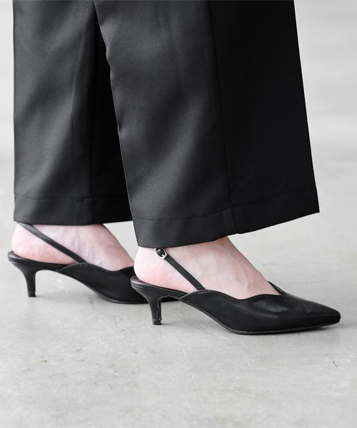 UR'S（ユアーズ）の「ウェーブラインスリングバックシューズ（パンプス・レディース・ブラック/ベージュ・L/LL/S/M）」の11枚目の写真