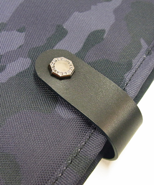 【セール】FLEXIBLE TRAVEL WALLET（財布）｜MAKAVELIC（マキャベリック）