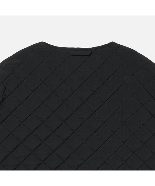 AIGLE（エーグル）の「撥水 インサレーションジャケット（ノーカラージャケット・レディース・モスグリーン/ブラック/ホワイト・36/40/38）」の7枚目の写真