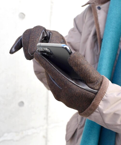 SHIPS any（シップス エニィ）の「SHIPS any: 〈タッチパネル対応〉MOON レザー グローブ（手袋・メンズ・ブラック/オリーブ/ブラウン/ネイビー・ONE SIZE）」の8枚目の写真