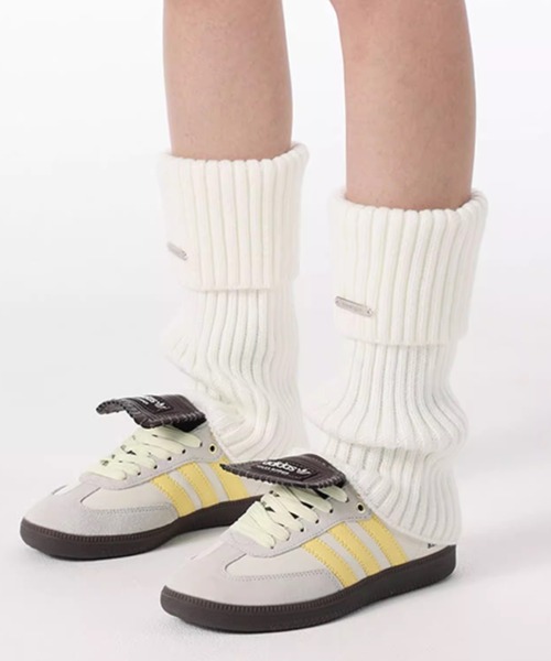 Vipoa（ヴィポア）の「METAL POINT KNIT LEG WARMER（レッグウォーマー・レディース・ベージュ/チャコールグレー/ライトグレー/アイボリー/ブラック/ブラウン/ブラック×ゴールド・FREE）」の17枚目の写真