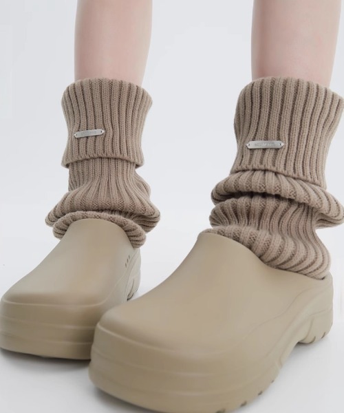 Vipoa（ヴィポア）の「METAL POINT KNIT LEG WARMER（レッグウォーマー・レディース・ベージュ/チャコールグレー/ライトグレー/アイボリー/ブラック/ブラウン/ブラック×ゴールド・FREE）」の20枚目の写真