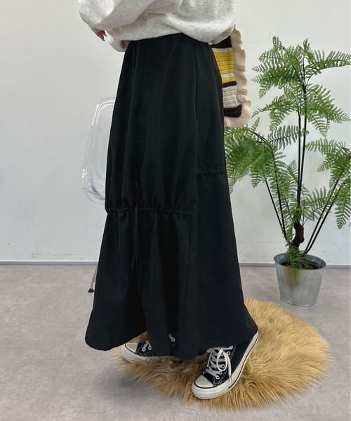 kutir（クティール）の「ドロストリボンギャザースカート（スカート・レディース・ブラック/レッド系/チャコールグレー・LARGE/MEDIUM/SMALL）」の6枚目の写真