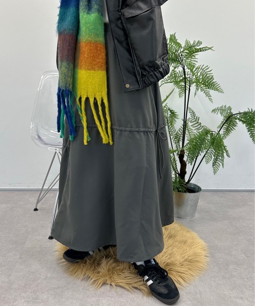 kutir（クティール）の「ドロストリボンギャザースカート（スカート・レディース・ブラック/レッド系/チャコールグレー・LARGE/MEDIUM/SMALL）」の12枚目の写真