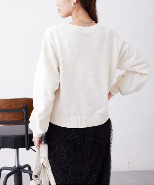 Chez toi(シェトワ)の「袖ギャザーモールニットプルオーバー(ニット/セーター・レディース・ネイビー/イエロー/アイボリー・FREE)」の9枚目の写真