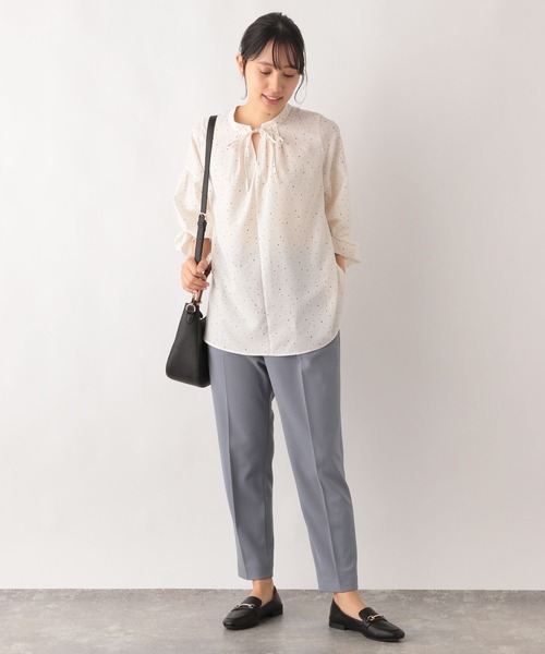 GLOBAL WORK(グローバルワーク)の「お手入れらくらく袖ボリューム長袖/975613(シャツ/ブラウス・レディース・ブルー系その他5/ドット/チェック/アイボリー/ストライプ/ベージュ系その他4/ライトグレー/オフホワイト・LARGE/MEDIUM)」の13枚目の写真