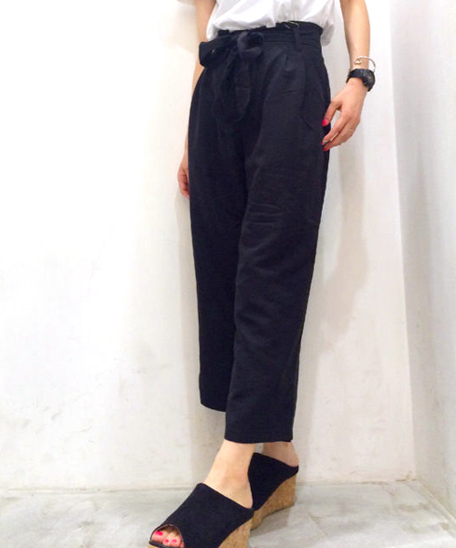 DISCOAT（ディスコート）の「【Discoat】ツイルワイドパンツ（その他パンツ・レディース・カーキ/ライトグレー/ブラック・LARGE/MEDIUM/SMALL）」の2枚目の写真