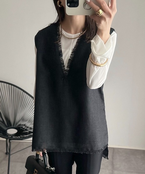 Eclat one（エクラワン）の「フリンジ ツイード ベスト（ベスト・レディース・アイボリー/ブラック/ライトグレー・FREE）」の4枚目の写真