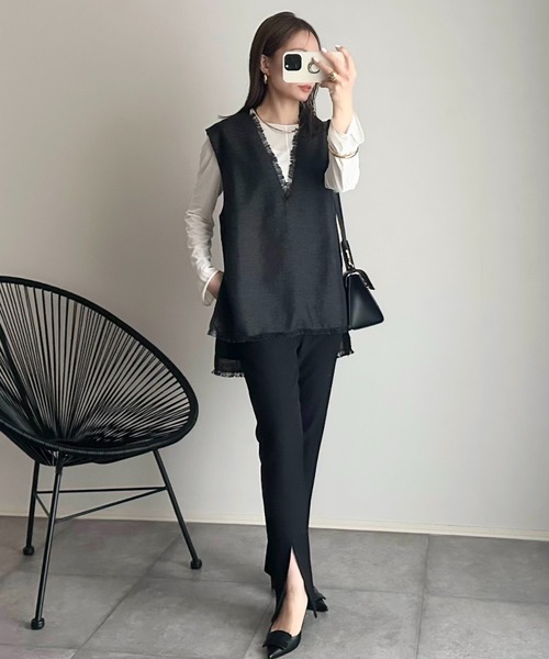 Eclat one（エクラワン）の「フリンジ ツイード ベスト（ベスト・レディース・アイボリー/ブラック/ライトグレー・FREE）」の9枚目の写真