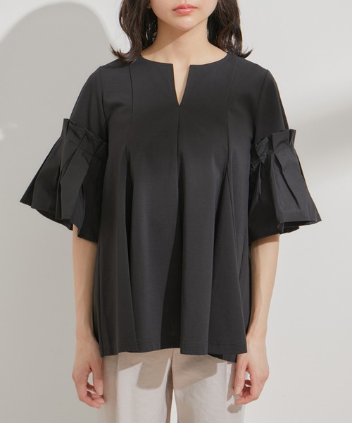 VIS（ビス）の「タックスリーブボリュームチュニック（Tシャツ/カットソー・レディース・ベージュ/ブラック/ホワイト・FREE）」の18枚目の写真