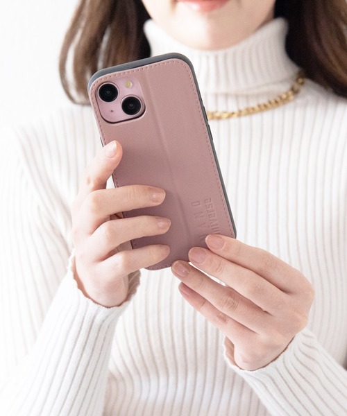 NANO universe（ナノユニバース）の「iPhone15 iPhone14 iPhone13 ナノユニバース [レザー調スタンドケース]（スマホケース/カバー・レディース・ブラック/ライトグレー/コーラルピンク/ブラウン・iPhone 15）」の9枚目の写真