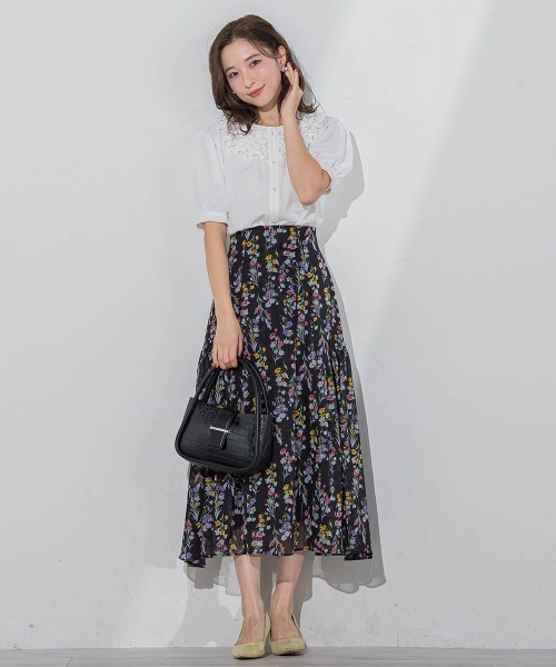 QUEENS COURT(クイーンズコート)の「ラメシアーフラワースカート(スカート・レディース・ホワイト系その他/ブラック系その他・SS/S/M)」の9枚目の写真