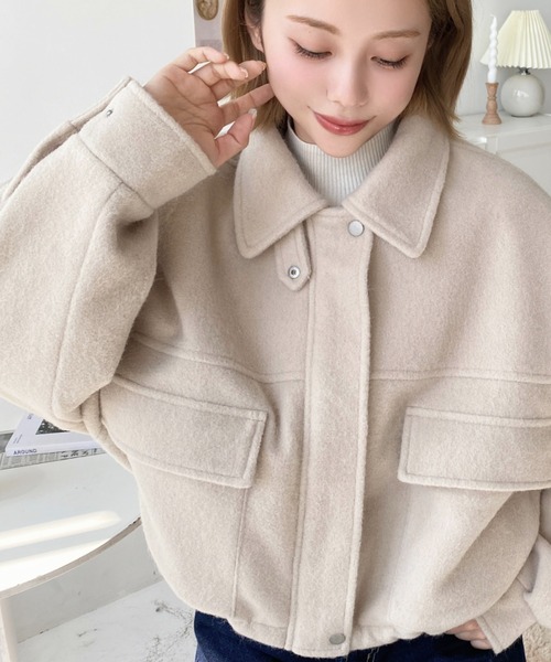 moment+（モーメントプラス）の「フェイクウールモッサ2WAYアレンジカラーショートブルゾン（ミリタリージャケット・レディース・チャコールグレー/ブラック/グレイッシュベージュ/アイボリー・M/L）」の17枚目の写真