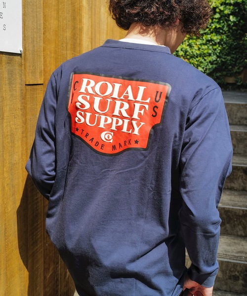 roial（ロイアル）の「DESIGN TEE/ROIAL(ロイアル)スタンダードフィットバックプリントロングカットソー（Tシャツ/カットソー・メンズ・ホワイト/ネイビー/グリーン系その他3・LARGE/MEDIUM/X-LARGE）」の3枚目の写真