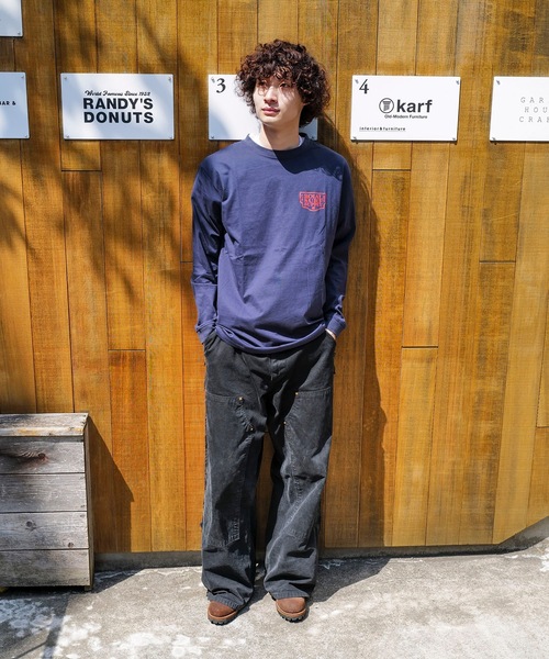 roial（ロイアル）の「DESIGN TEE/ROIAL(ロイアル)スタンダードフィットバックプリントロングカットソー（Tシャツ/カットソー・メンズ・ホワイト/ネイビー/グリーン系その他3・LARGE/MEDIUM/X-LARGE）」の6枚目の写真