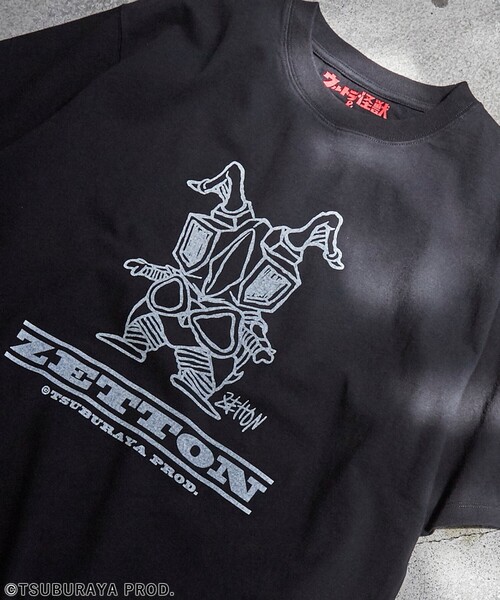 ウルトラマン(ウルトラマン)の「ウルトラ怪獣プリントTシャツ(WEB限定カラー)(Tシャツ/カットソー・メンズ・その他4/その他7/その他6/その他8/その他1/その他2/その他3/その他5・M/L/XL)」の2枚目の写真