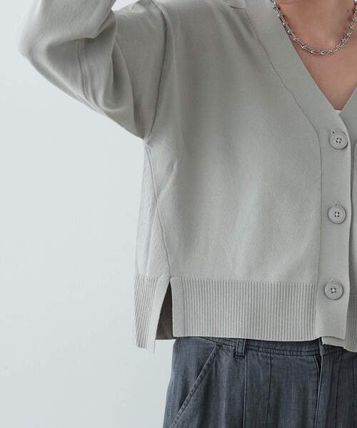 GALLEST（ギャレスト）の「◆リラックスVカーディガン（カーディガン/ボレロ・レディース・ライトグリーン/ブラック/ライトグレー/オフホワイト・38）」の17枚目の写真
