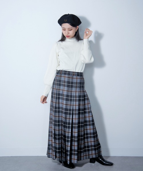 FRED PERRY（フレッドペリー）の「【FRED PERRY】BERET フレッドペリー ワンポイントロゴ刺繍 ベレー帽 HW7646（ハンチング/ベレー帽・レディース・ブラック/ブラック系その他2/オフホワイト・FREE）」の15枚目の写真