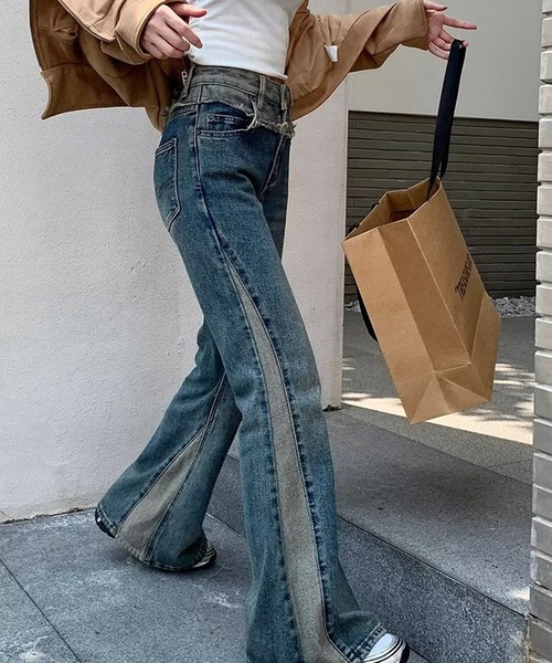 SpRay（スプレイ）の「切替デニムフレアパンツ（デニムパンツ・レディース・ブルー・SMALL/MEDIUM）」の6枚目の写真