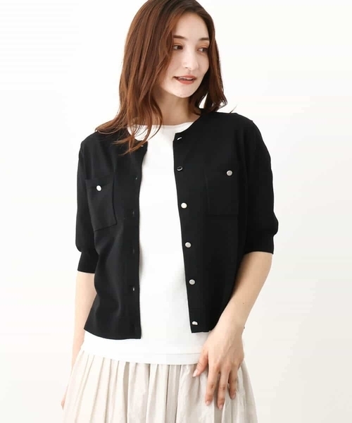 MK MICHEL KLEIN（エムケーミッシェルクラン）の「メタル釦ディティール半袖ニットカーディガン（ニット/セーター・レディース・ブルーグリーン/ブラック/ライトブラウン・38）」の4枚目の写真