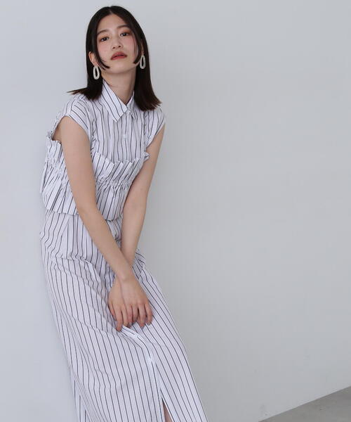 N.(N. Natural Beauty Basic)(エヌエヌナチュラルビューティーベーシック)の「◆ラッフルバンドゥ付きシャツワンピース(シャツワンピース・レディース・ブルー系その他/ホワイト系その他・MEDIUM)」の4枚目の写真