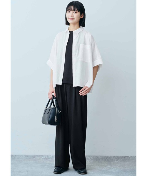 ＴＨＲＥＥ ＦＩＦＴＹ ＳＴＡＮＤＡＲＤ こだわり生地でつくったワイドシルエットシャツ〈オフホワイト〉（シャツ/ブラウス）｜THREE FIFTY STANDARD（スリーフィフティースタンダード）