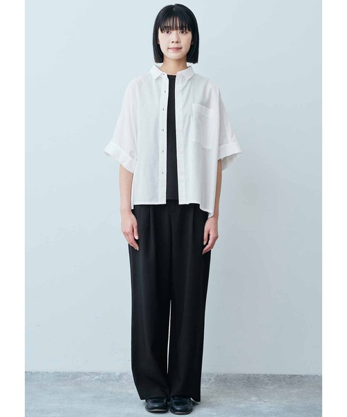 ＴＨＲＥＥ ＦＩＦＴＹ ＳＴＡＮＤＡＲＤ こだわり生地でつくったワイドシルエットシャツ〈オフホワイト〉（シャツ/ブラウス）｜THREE FIFTY STANDARD（スリーフィフティースタンダード）