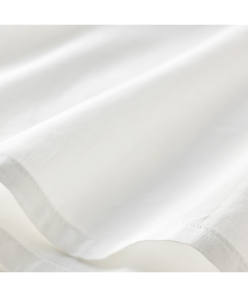 ＴＨＲＥＥ ＦＩＦＴＹ ＳＴＡＮＤＡＲＤ こだわり生地でつくったワイドシルエットシャツ〈オフホワイト〉（シャツ/ブラウス）｜THREE FIFTY STANDARD（スリーフィフティースタンダード）