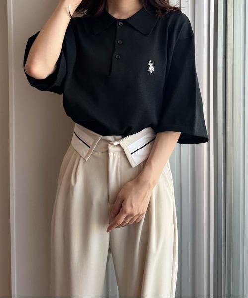 U.S. POLO ASSN.(ユーエスポロアッスン)の「<U.S.POLO ASSN.> ワンポイント刺繍半袖ニットポロシャツ(ニット/セーター・レディース・ネイビー系/ベージュ系その他/オフホワイト/ベージュ/ネイビー/ブラック・M)」の1枚目の写真